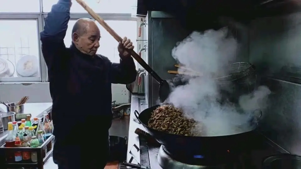 光头美食潮汕介绍视频_潮汕光头美食介绍_光头的美食